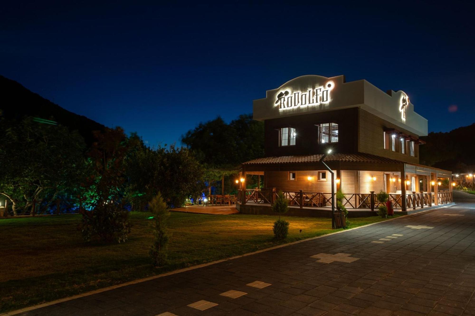 Batihan Vadi Hotel كوشاداسيه المظهر الخارجي الصورة
